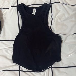 Lululemon black crop top